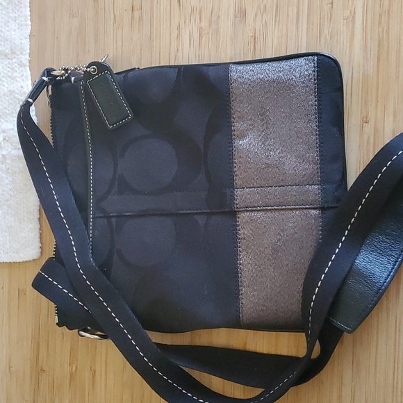 Coach Handbags - Coach crossbody